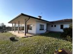 Villa monopiano con ampio giardino