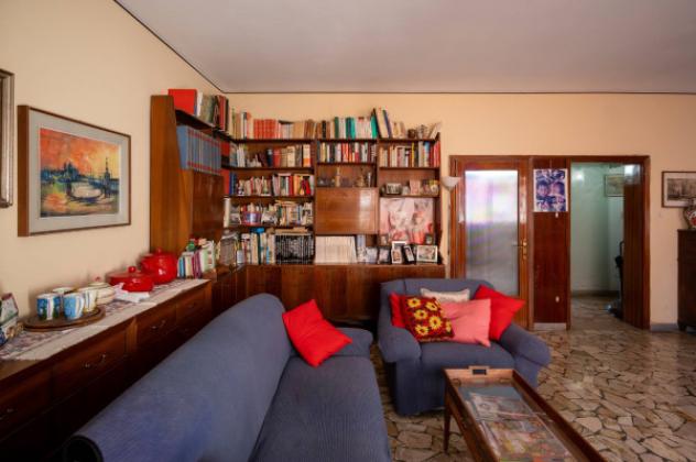 Appartamento di 121 m² con 4 locali e box auto in vendita a Venezia - Foto 4
