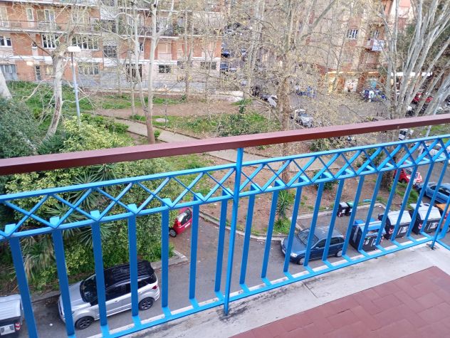 Ampia Stanza luminosa e arredata in zona Collatino/Prenestino - Foto 9