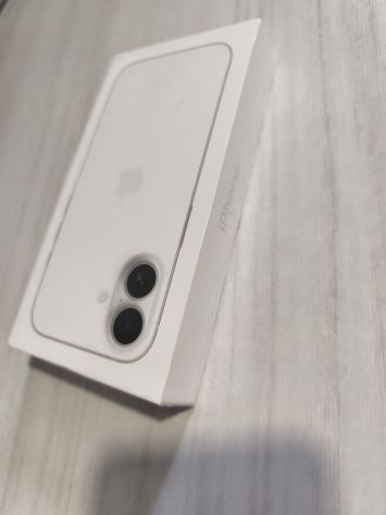 Iphone 17 Bianco nuovo 256 Gb - Foto 4