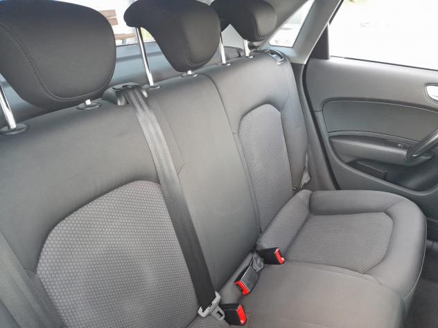 Audi A1 1.6 TDI 116 CV Sport - Foto 10