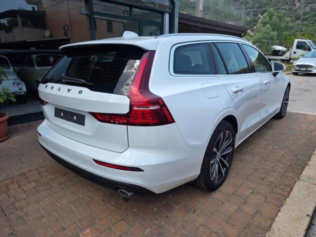 Volvo V60 B4 (d) Geartronic Momentum Business Pro - Foto 4