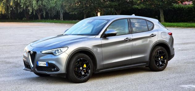Alfa Romeo Stelvio 2.2 Turbodiesel 190 CV AT8 Q4 - Foto 3