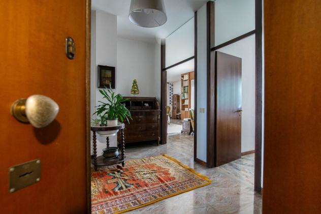 Vendita Appartamento da 173 mq in Via XXIV Maggio