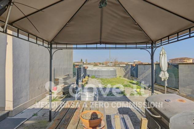 Appartamento di 123 m² con 5 locali e box auto doppio in vendita a Trecate