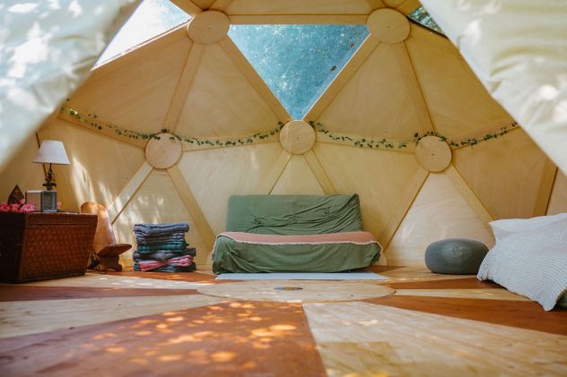 Cupola geodetica Sweetdome 24mq con base in muratura, scala, vialetto e toilette - Foto 2