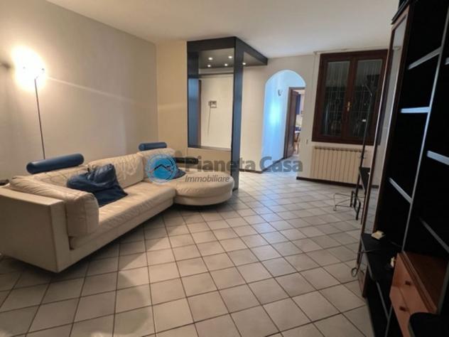 CENTRO: bicamere arredato - contratto 12 mesi - Foto 2