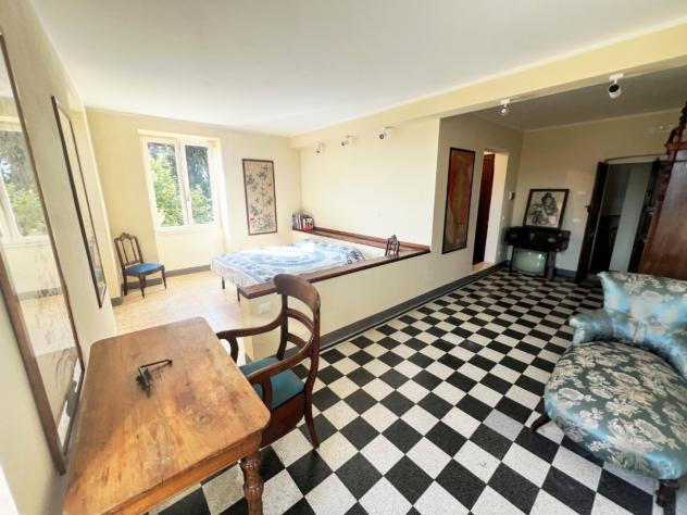 Stanza in villa in affitto a Sarzana