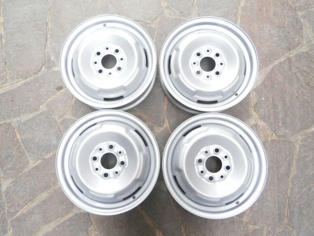 SET 4 CERCHI RUOTA FIAT 127 CL 900/1050 CANALE 4X13 SET 4 WEELS FIAT 127 CL NEW