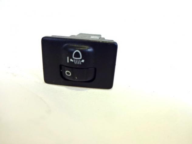 84152-02040 COMANDO REGOLAZIONE ALTEZZA LUCI E FARI TOYOTA AVENSIS SW 2.2 D 110KW AUT 5P (2011) RICAMBIO USATO