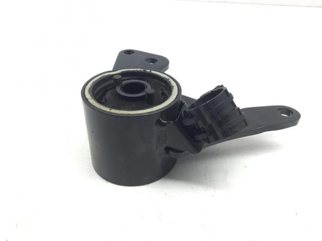 PIAGGIO VESPA GTS SUPER ABS KM 0 300 STAFFA SUPPORTO E SILENT BLOCK 2022 2024 - Foto 3