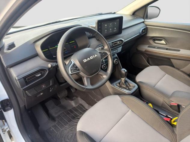 DACIA Jogger Jogger 1.6 Hybrid 140 7 posti Extreme rif. 24185115 - Foto 9
