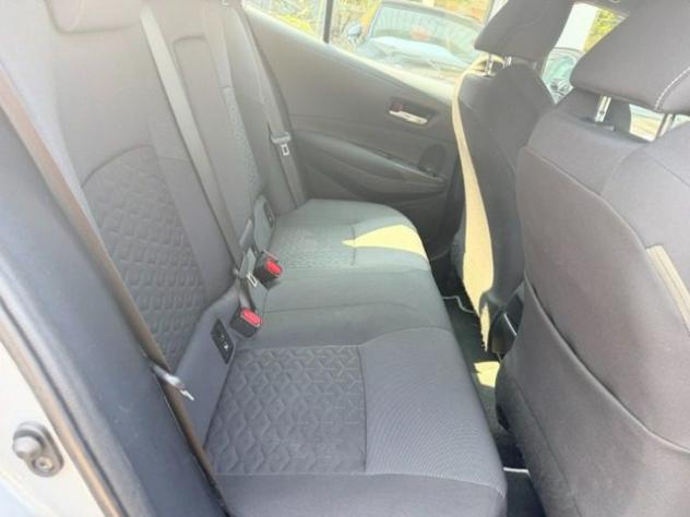 TOYOTA Corolla 1.8 Hybrid Active rif. 24097057 - Foto 9