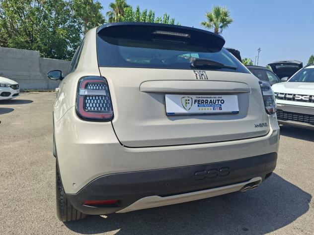 Fiat 600 Hybrid 145 CV DCT MHEV - Foto 5