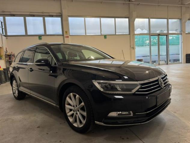 VOLKSWAGEN Passat Variant 2.0 TDI Executive BlueMotion Tech. 150CV rif. 24091150 - Foto 2