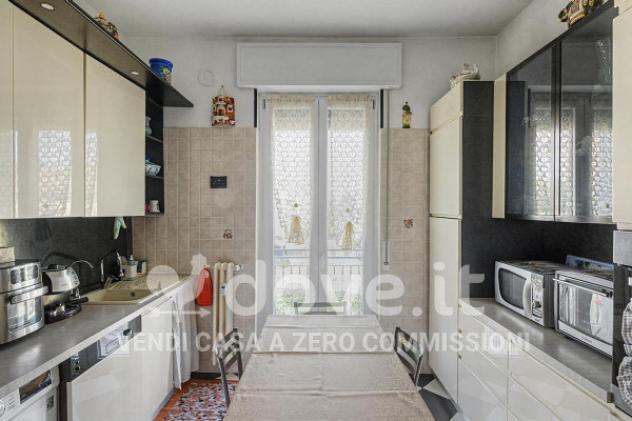 Appartamento di 100 m² con 3 locali e box auto in vendita a Novara - Foto 8