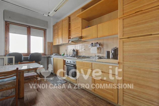 Appartamento di 112 m² con 3 locali e box auto in vendita a Parabiago - Foto 5