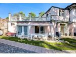 Villa di 286 m² con più di 5 locali e posto auto in vendita a Varese