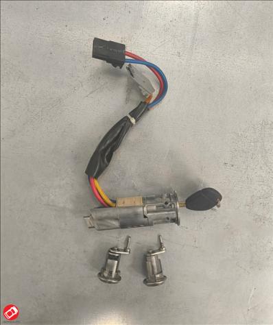 1405961 KIT BLOCCHETTO PORTE C/CHIAVE MIROCAR LIGIER X-TOO R S RS MAX IXO MC1 2
