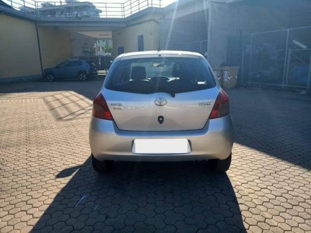 TOYOTA Yaris 1.0 rif. 24139615 - Foto 7