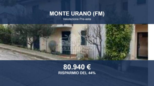 Immobile in asta di 110 m², box auto in vendita a Monte Urano
