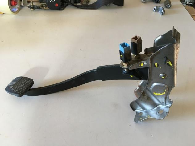 Freno Frizione Pedale Pad Copertura Per Kia Cee'D Ceed ED JD 2006 2007 2008 2009 2010 2011 2012 2013 2014 2015 2016 2017 2018 2019  34