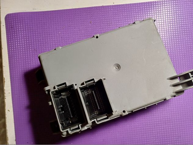 BODY COMPUTER FOMOCO DELPHI 00520183320 S/N24382437 - Foto 7