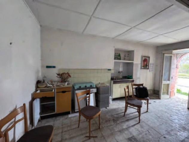 Immobile in asta di 162 m² con più di 5 locali in vendita a Castelli - Foto 7