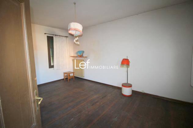 CASA SEMI INDIPENDENTE di 6 vani e di 223 mq (PIEVE DI SOLIGO) rif. AH81_1 - Foto 8