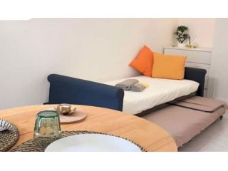 monolocale ristrutturato comodo per M1