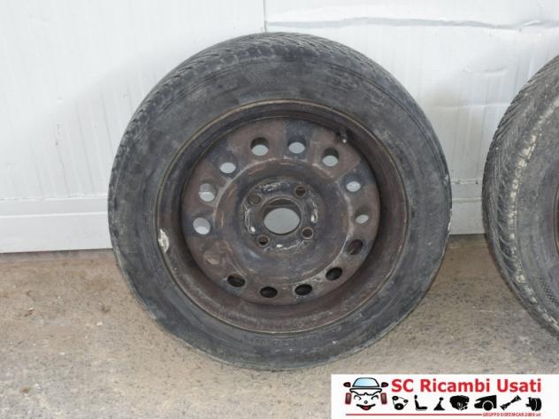 Cerchi In Ferro R15 Ford Fiesta Mk6 - 32888 - Foto 5