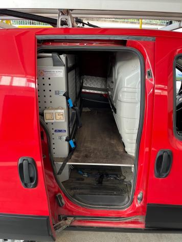 FIAT Fiorino 1.3Mjt S&S All. Officina Mobile -2016 - Foto 8
