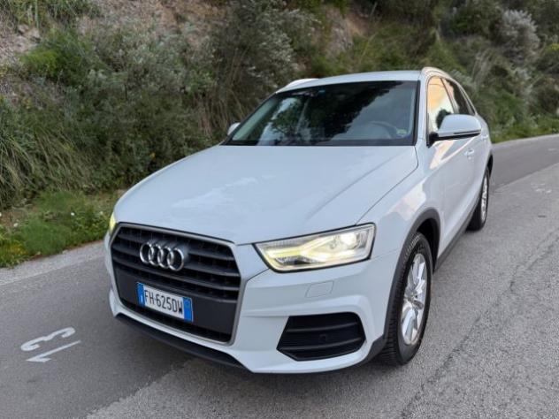 AUDI Q3 2.0 TDI 150 CV Business rif. 23835093 - Foto 2