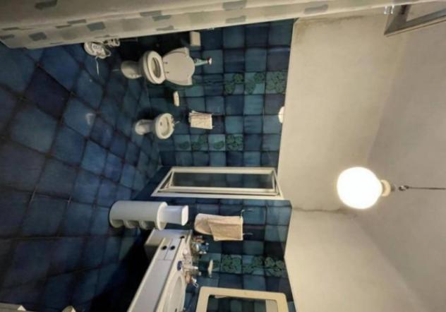 Immobile in asta di 243 m² con più di 5 locali e box auto in vendita a Lucca - Foto 4