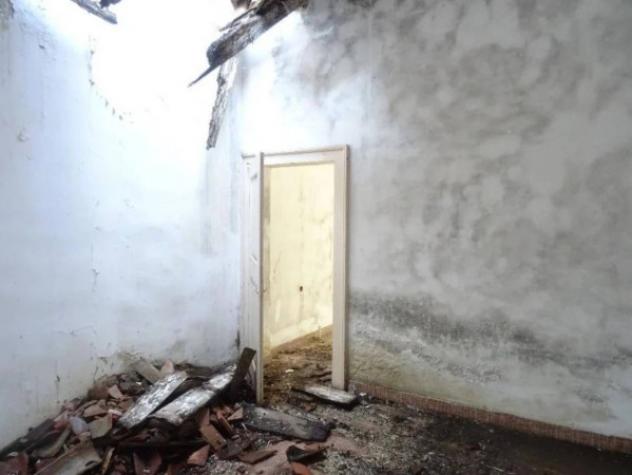 Immobile in asta di 240 m² con più di 5 locali in vendita a Ottobiano - Foto 3
