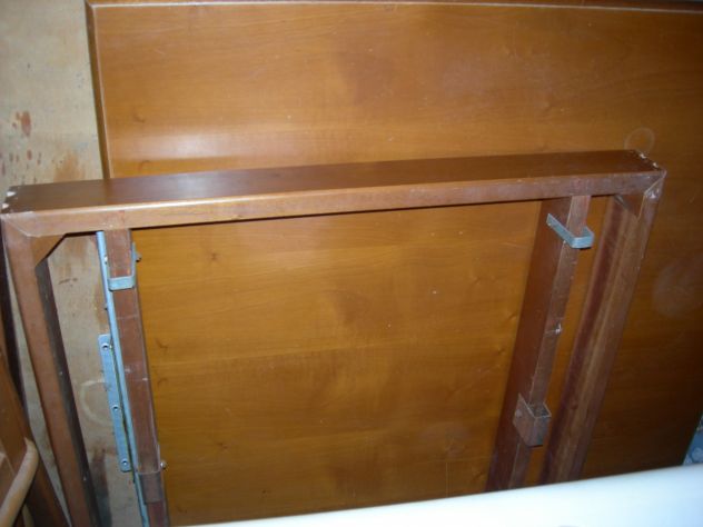 Tavolo e 6 sedie in legno massello - Foto 2