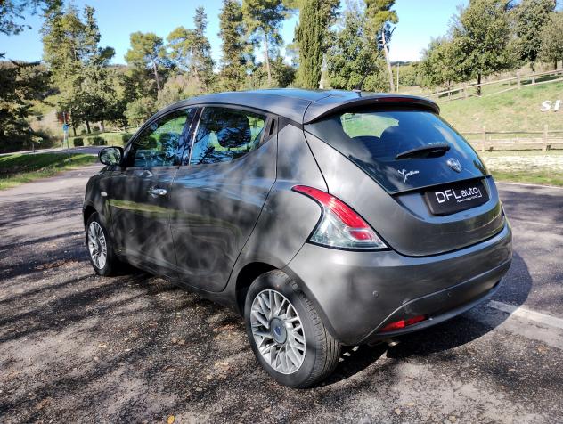 Lancia Ypsilon 1.3 MJT 16V 95 CV 5 porte S&S Platinum - Foto 6