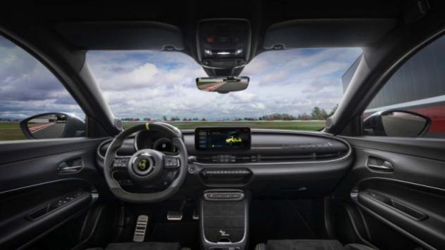 ABARTH 600e Competizione rif. 23759349
