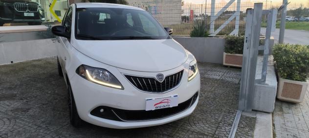Lancia Ypsilon 1.0 FireFly 5 porte S&S Hybrid Gold - Foto 2