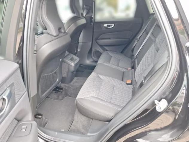 Volvo XC60 B4 automatico Core - Foto 8