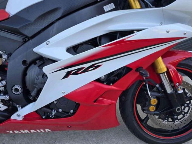 YAMAHA YZF R6 RJ11 Video 360 rif. 23999952 - Foto 4