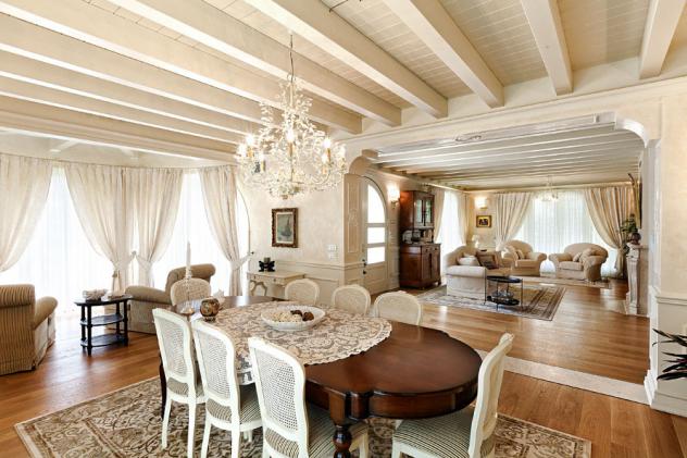 VILLA di 12 vani e di 570 mq (PIETRASANTA) rif. MP381 - Foto 9