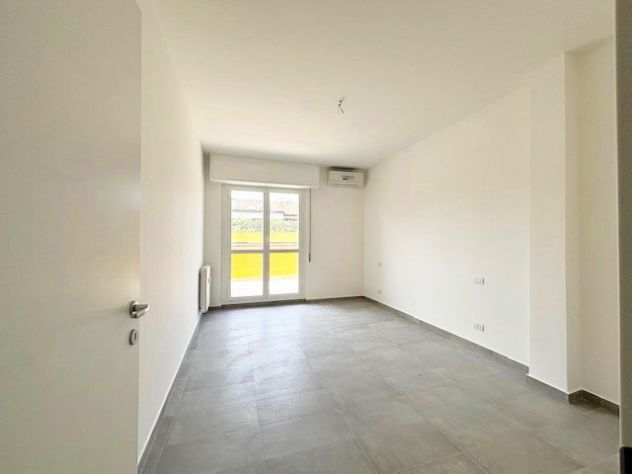 QUADRILOCALE CON TERRAZZO ARREDATO MM P. ROMANA - Foto 8