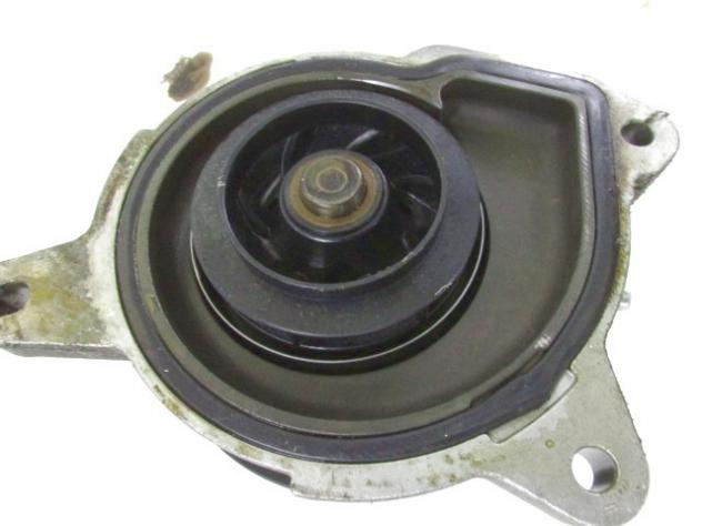 03F121031A POMPA ACQUA AUDI A1 1.2 TFSI B 63KW 3P 5M (2011) RICAMBIO USATO - Foto 4