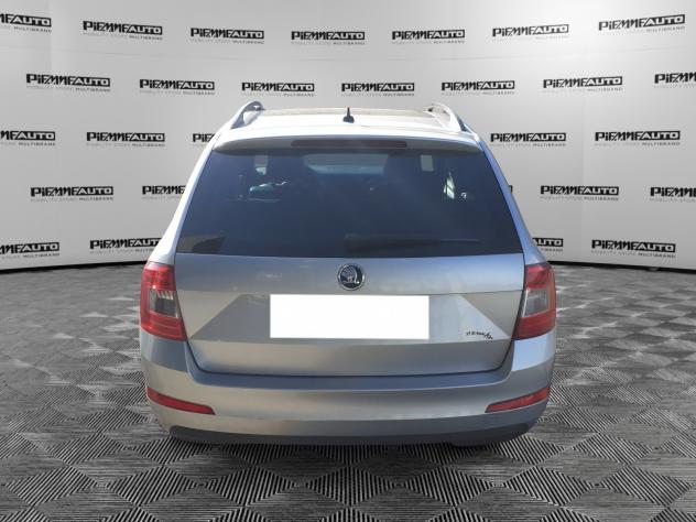 Škoda Octavia 2.0 TDI CR 150cv DSG Style - Foto 5