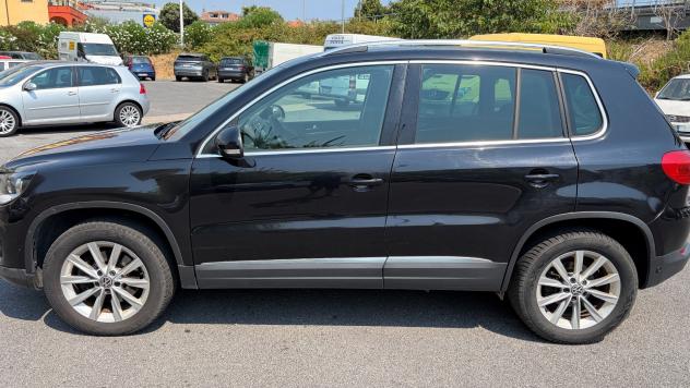 Volkswagen Tiguan 2.0 TDI 140CV 4MOTION DSG Sport & Style - Foto 3