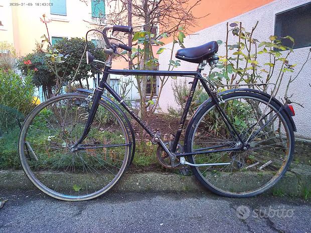 Vendo bici nera uomo