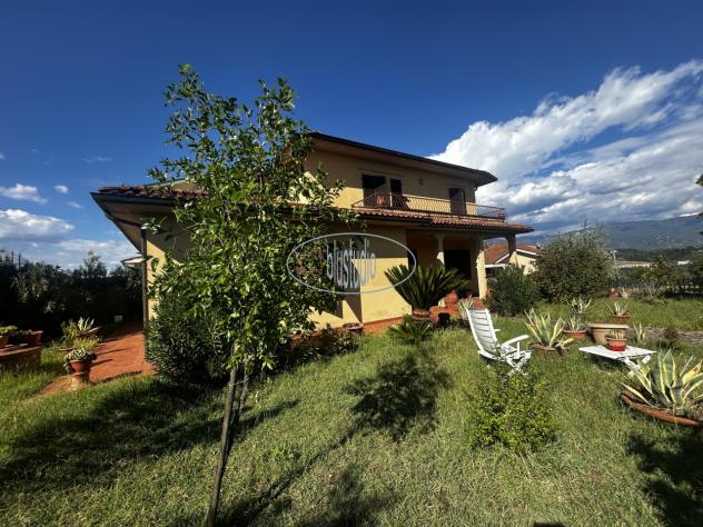 BIFAMILIARE di 8 vani e di 317 mq (FIGLINE E INCISA VALDARNO) rif. V-2463 - Foto 6