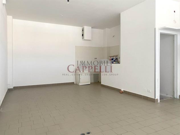 Vendita Negozio da 70 mq in Via Ho Chi Min - Foto 3