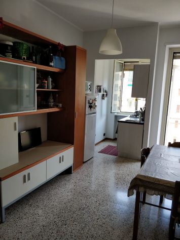 CERCASI 1 STUDENTESSA per l’affitto di 1 camera singola in zona Lingotto - Foto 6